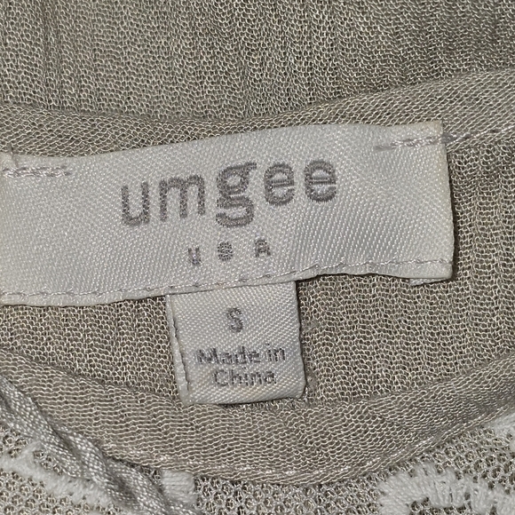 Umgee Soft Khaki Dress Bell Sleeve With Lace Detail MINI LENGTH Size Small - Picture 7 of 9